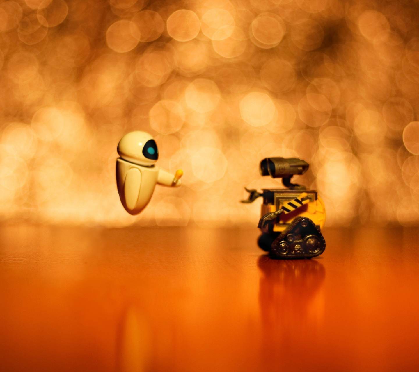 Wall E And Eve wallpaper 1440x1280