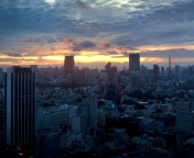 Das Tokyo Sky Wallpaper 176x144