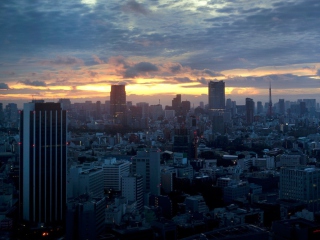 Screenshot №1 pro téma Tokyo Sky 320x240