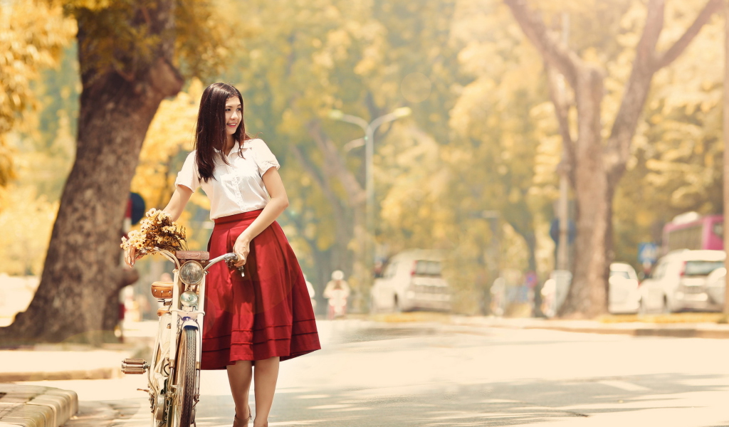 Das Romantic Girl With Bicycle And Flowers Wallpaper 1024x600