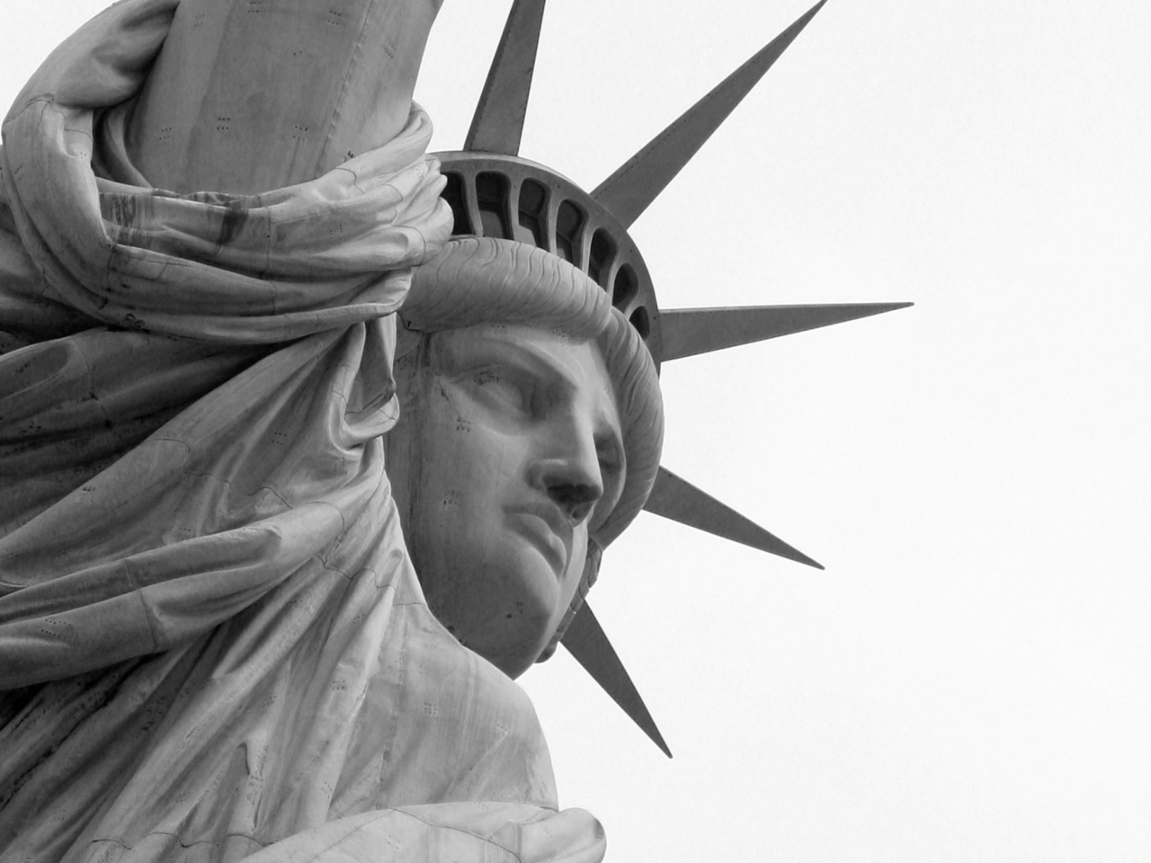 Обои Statue Of Liberty Closeup 1280x960
