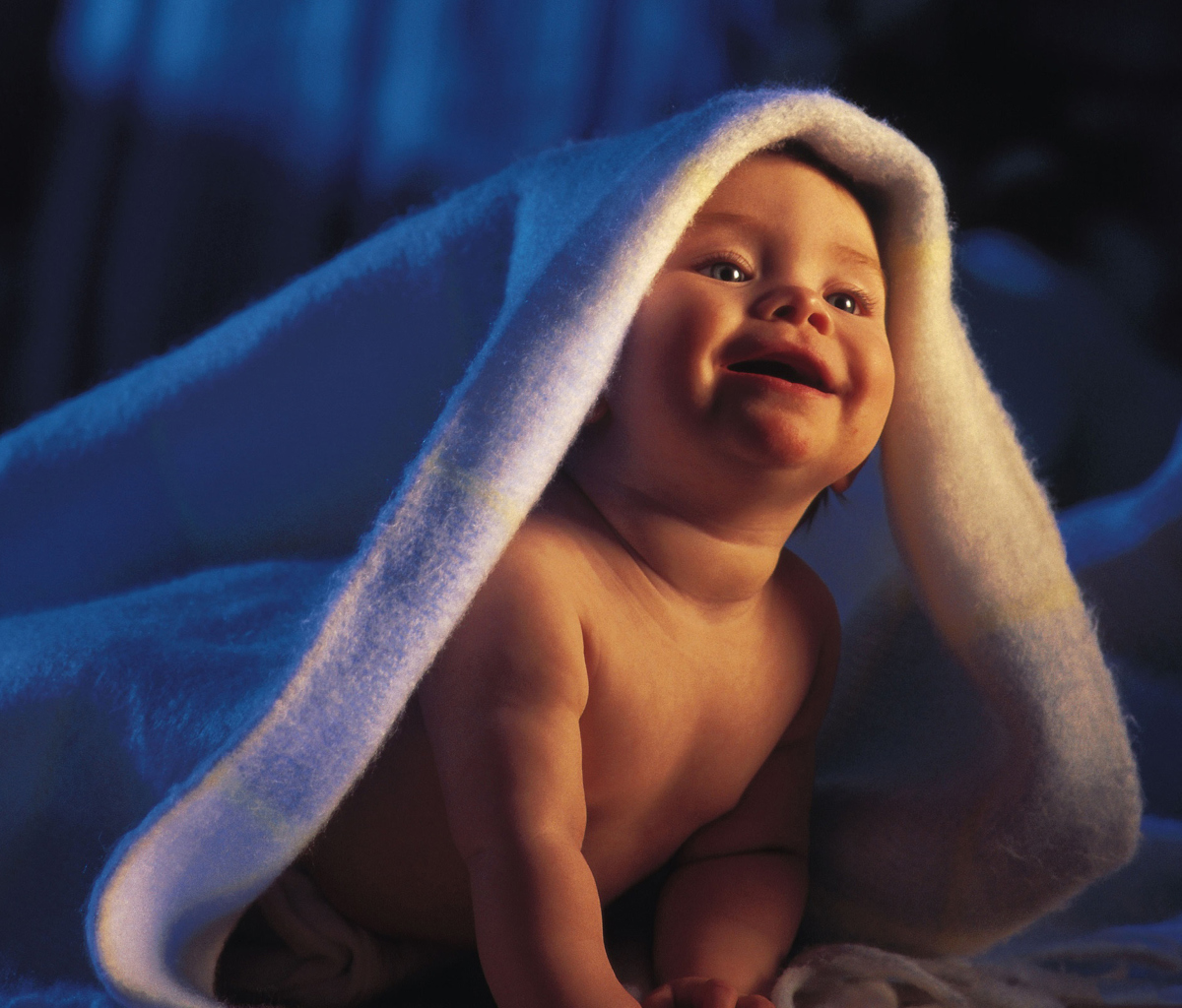 Das Smiling Baby Wallpaper 1200x1024
