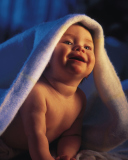 Fondo de pantalla Smiling Baby 128x160