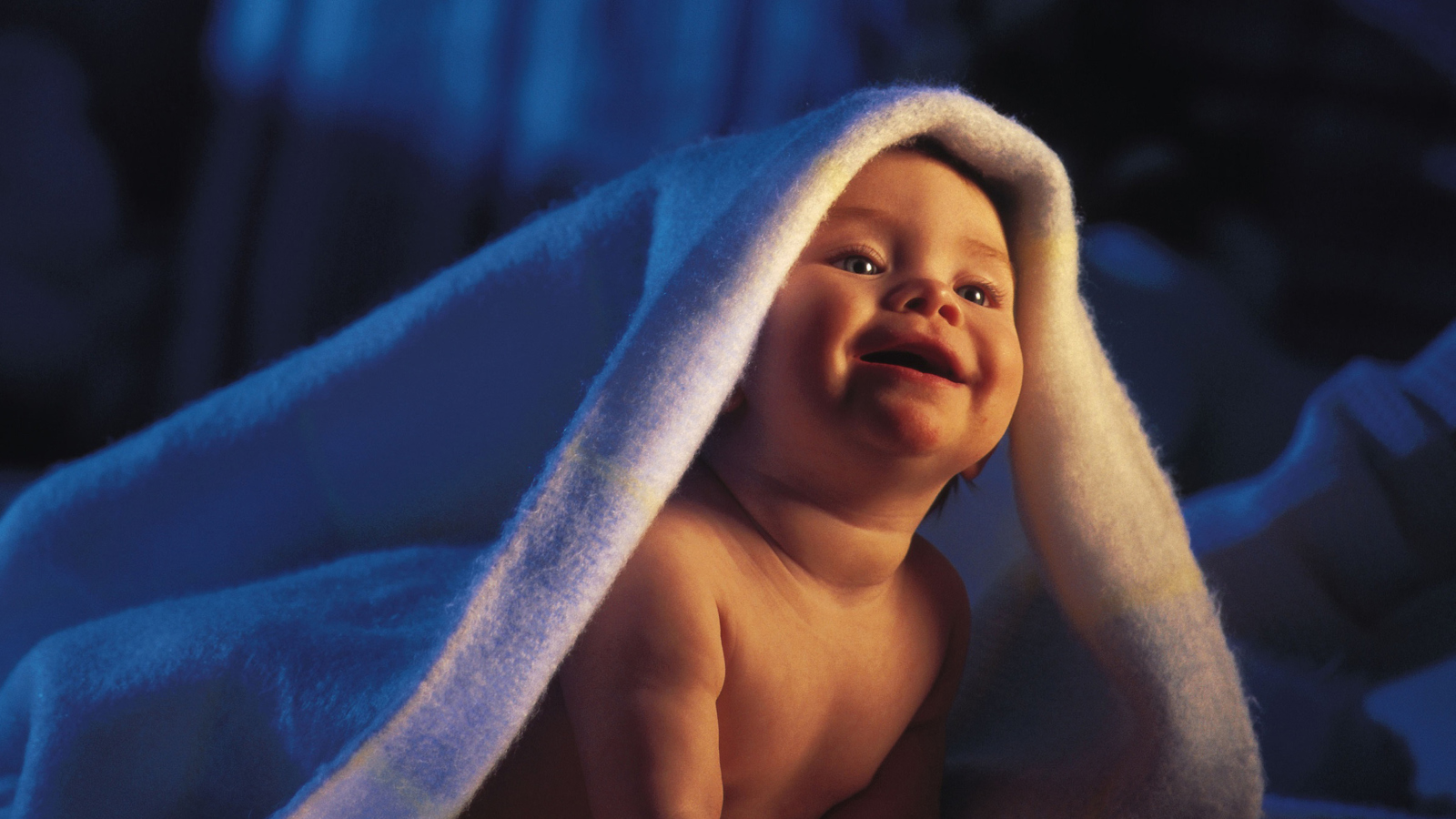 Screenshot №1 pro téma Smiling Baby 1600x900