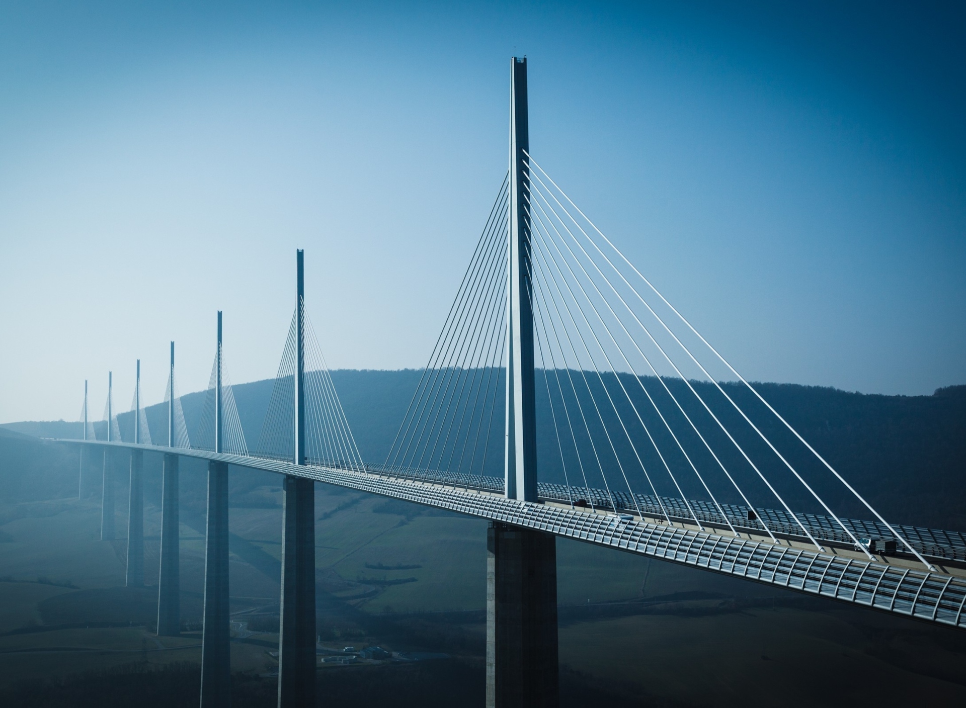 Sfondi Viaduc De Millau France Bridge 1920x1408