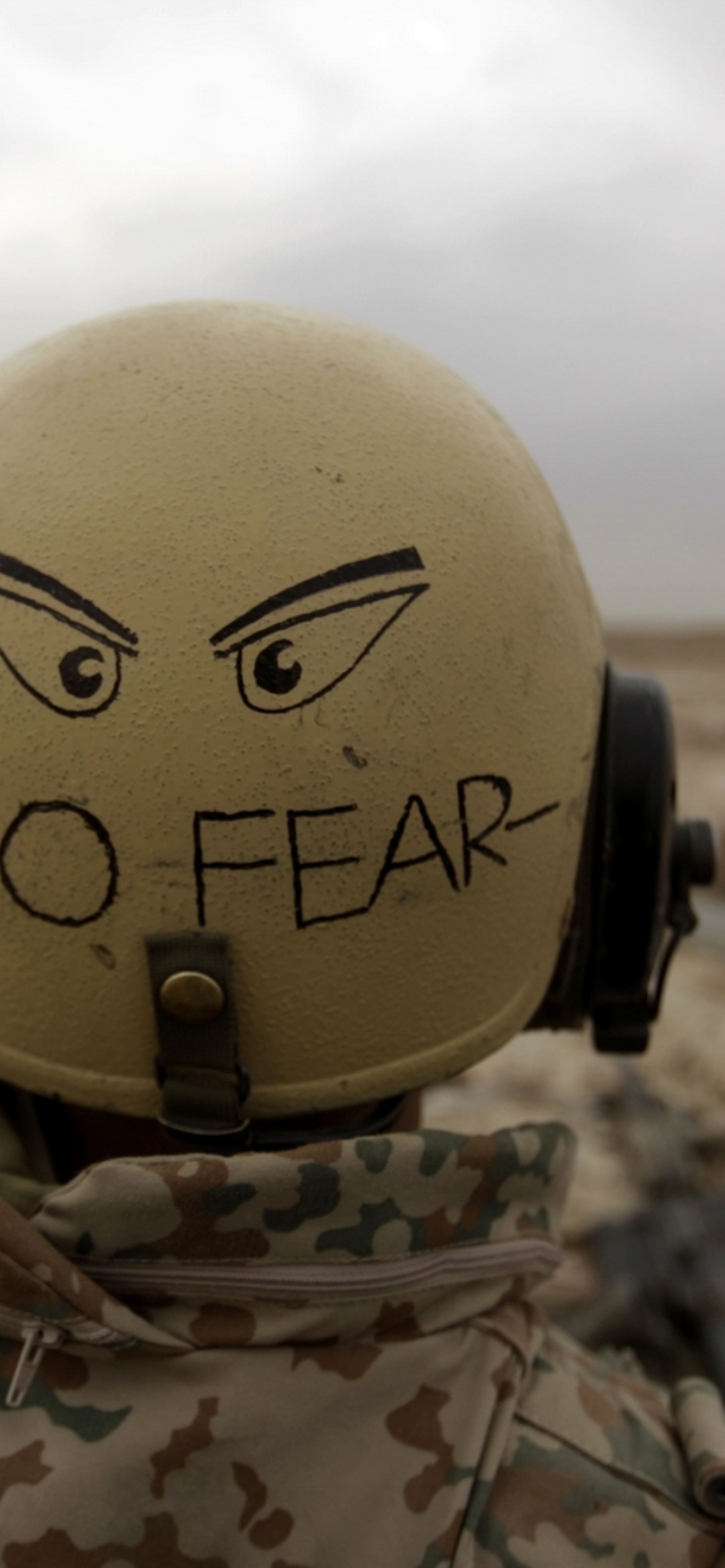 Screenshot №1 pro téma No Fear Soldier 1170x2532