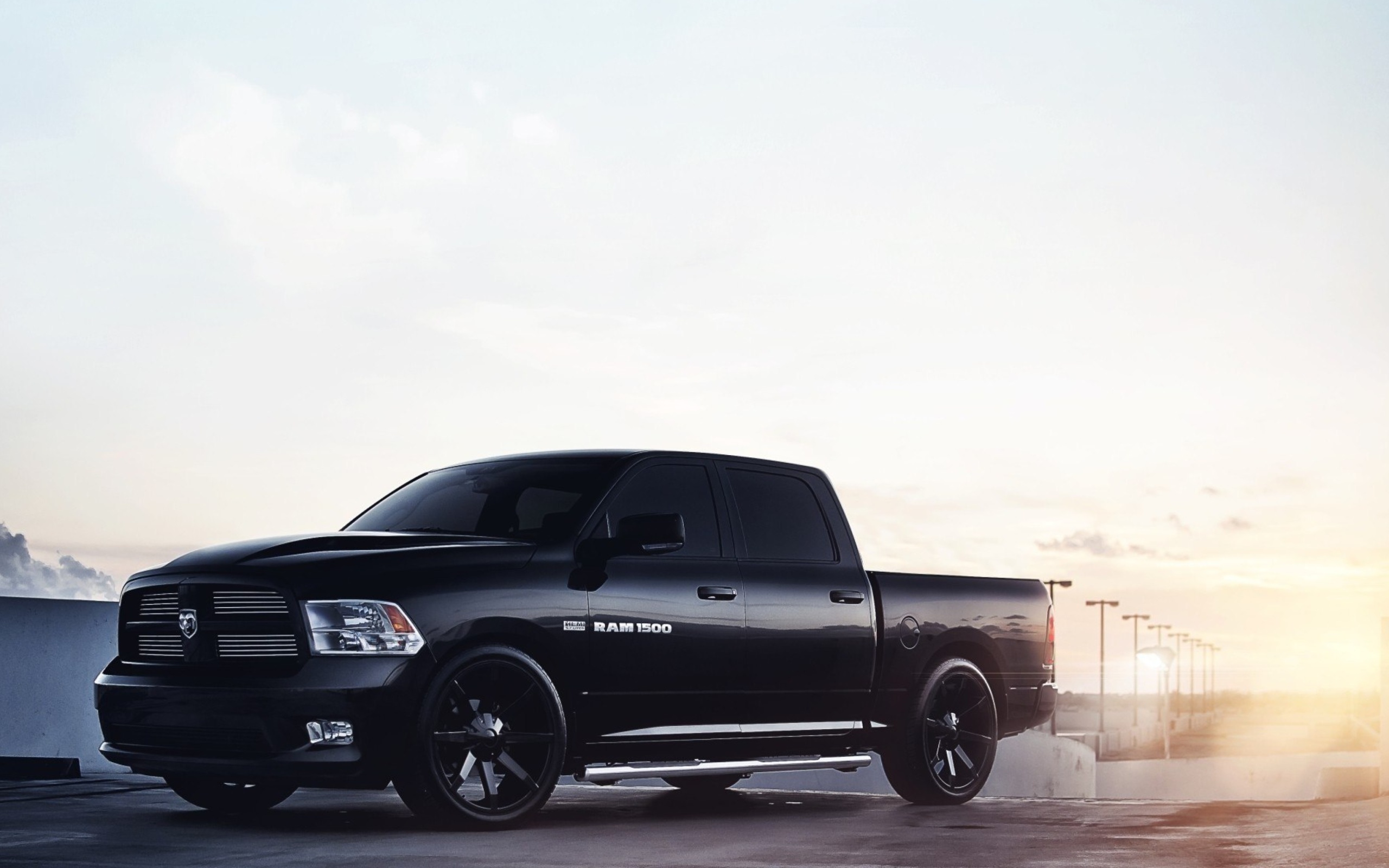 Fondo de pantalla Dodge RAM 1500 2560x1600