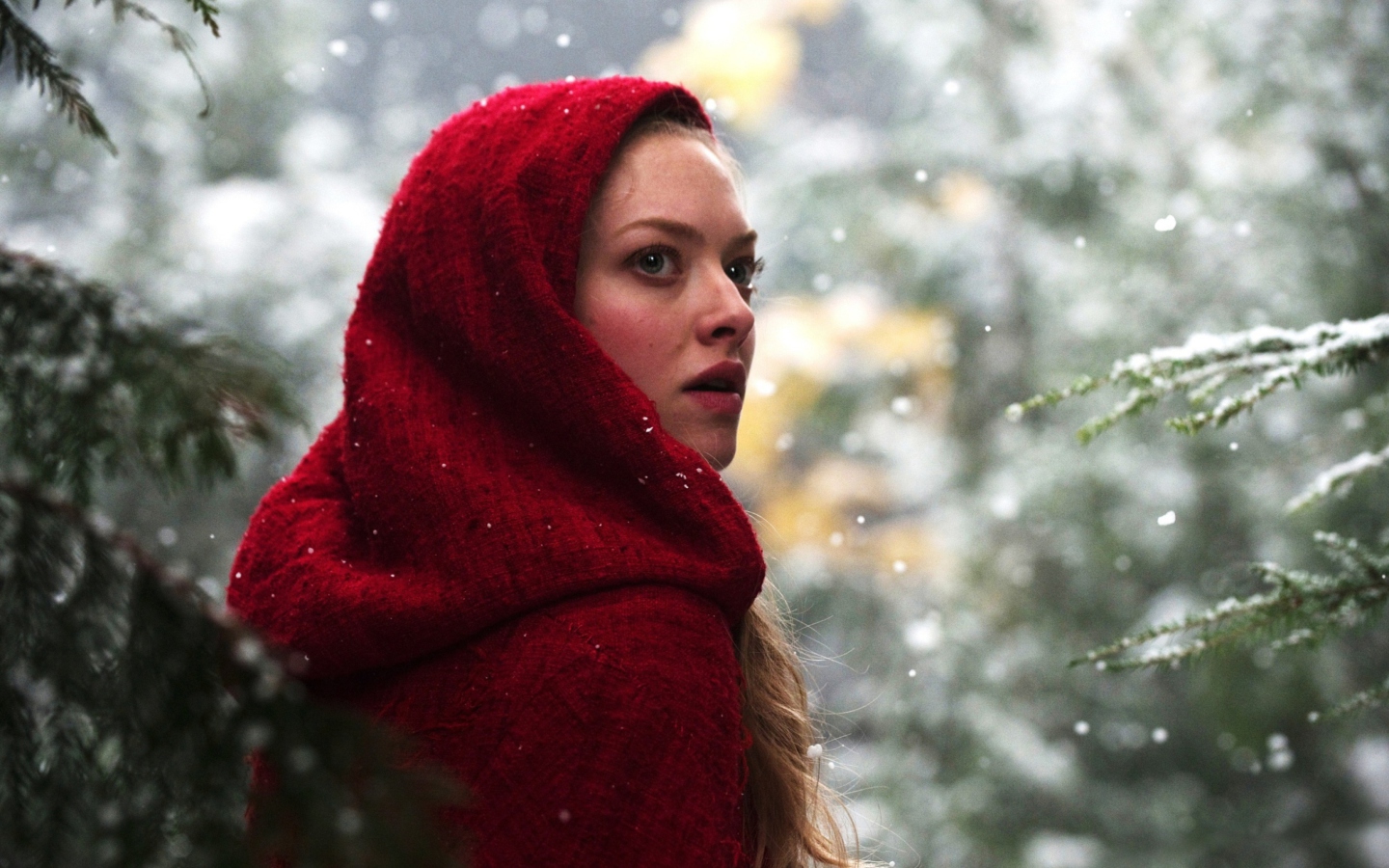 Das Amanda Seyfried In Red Riding Hood Wallpaper 1440x900