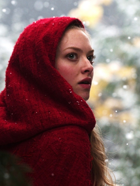 Das Amanda Seyfried In Red Riding Hood Wallpaper 480x640