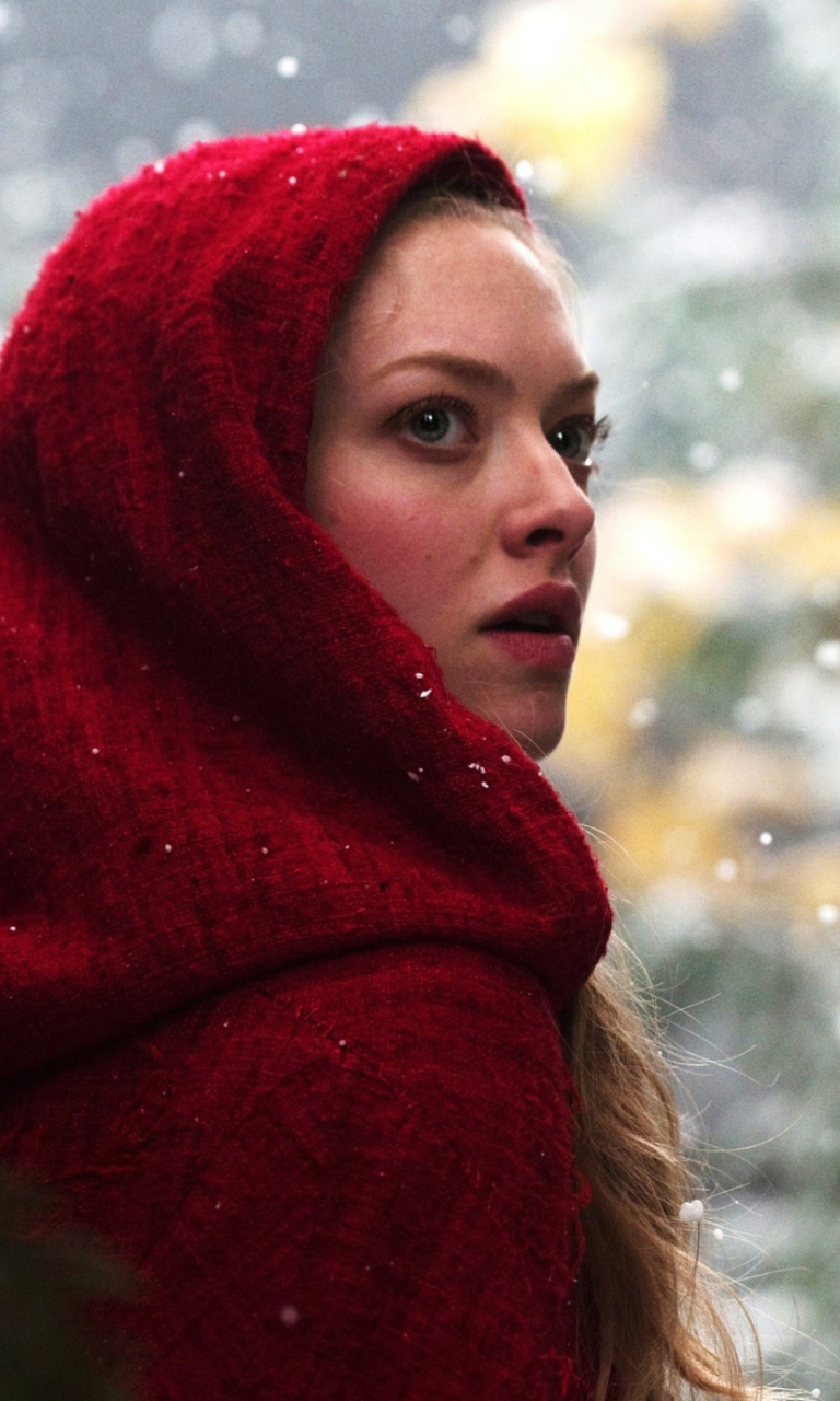 Обои Amanda Seyfried In Red Riding Hood 768x1280