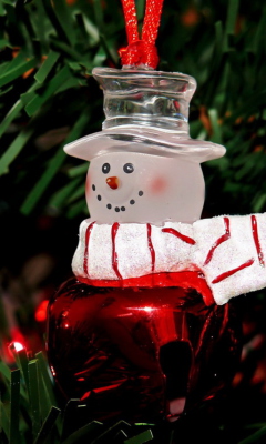 Sfondi Snowman On The Christmas Tree 240x400