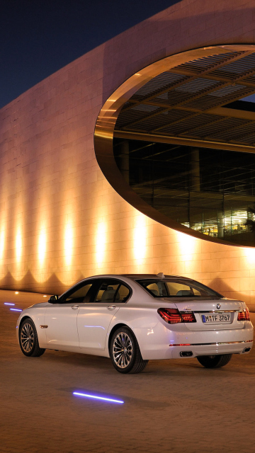 Fondo de pantalla BMW 7 Series 360x640