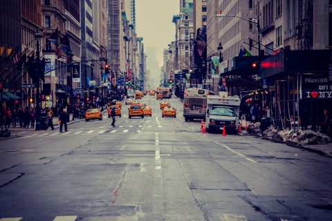 Обои New York City Usa Street Taxi 480x320