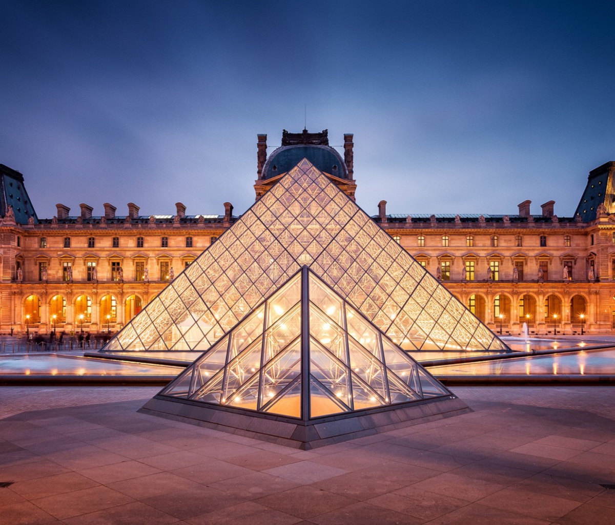 Das Louvre Paris Wallpaper 1200x1024