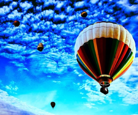 Das Balloons In Sky Wallpaper 480x400