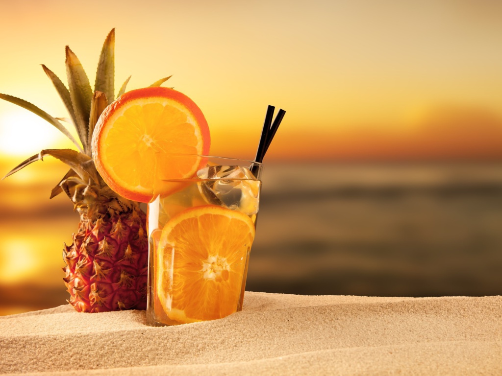 Cocktail with Pineapple Juice screenshot #1 1024x768