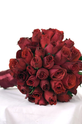 Das Red Rose Wedding Bouquet Wallpaper 320x480