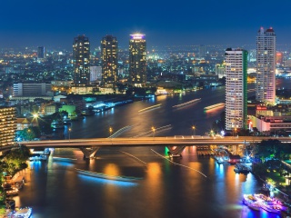 Bangkok and Chao Phraya River wallpaper 320x240