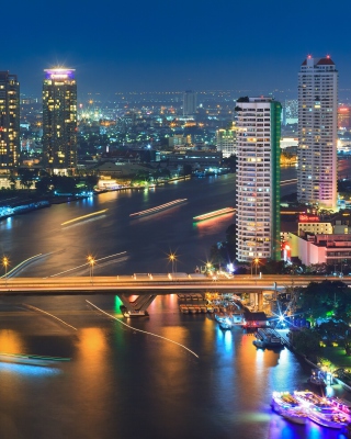 Kostenloses Bangkok and Chao Phraya River Wallpaper für 240x320