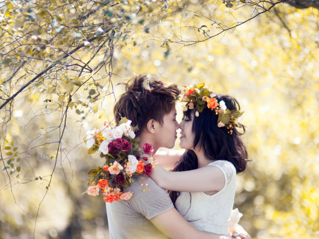 Beautiful Asian Couple In Love wallpaper 640x480