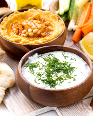 Hummus and Carrot for Veggies - Obrázkek zdarma pro 768x1280