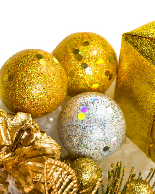 Golden New Year Gift - Fondos de pantalla gratis para 640x960