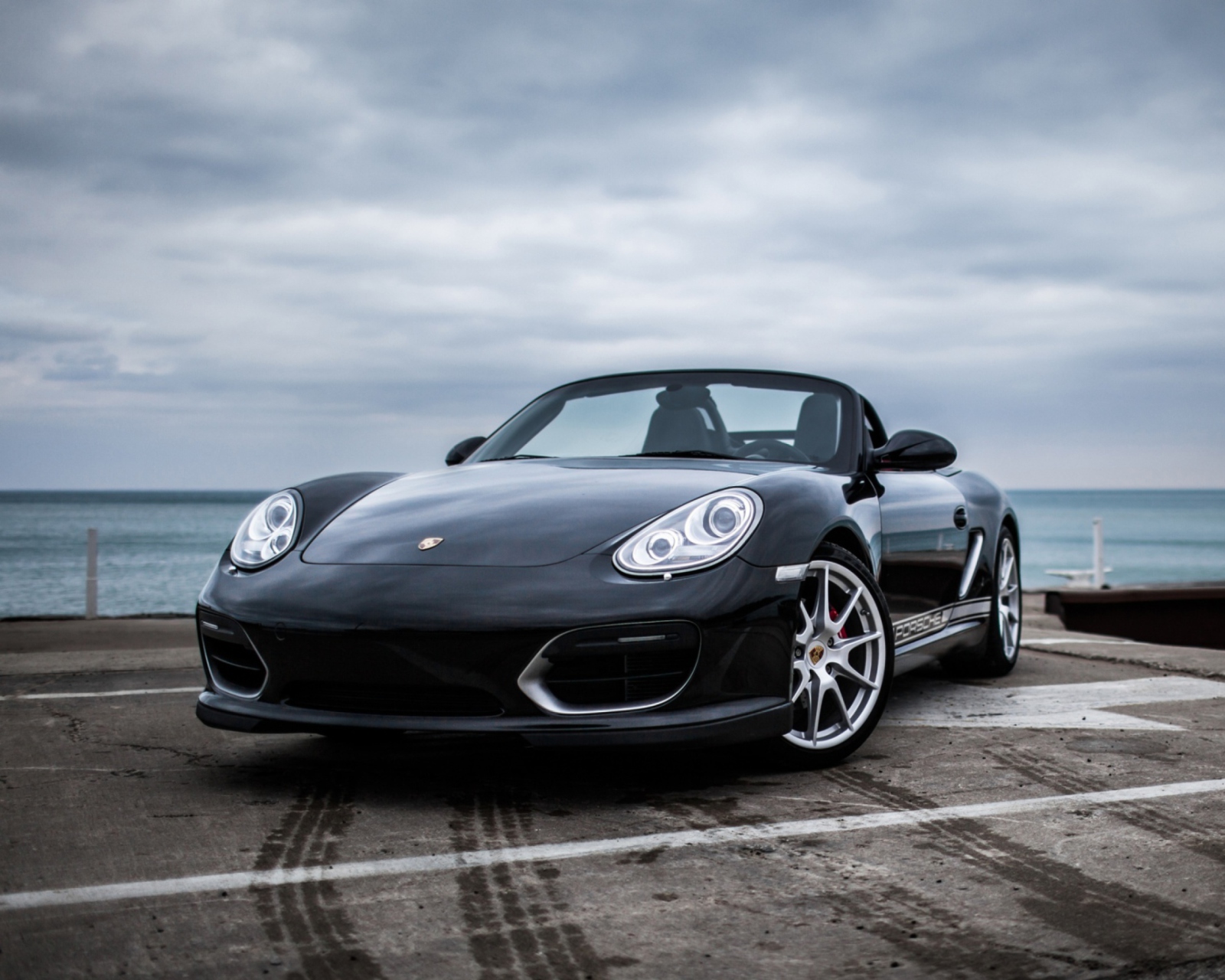 Porsche Boxster Spyder wallpaper 1600x1280