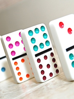 Das Domino board game Wallpaper 240x320