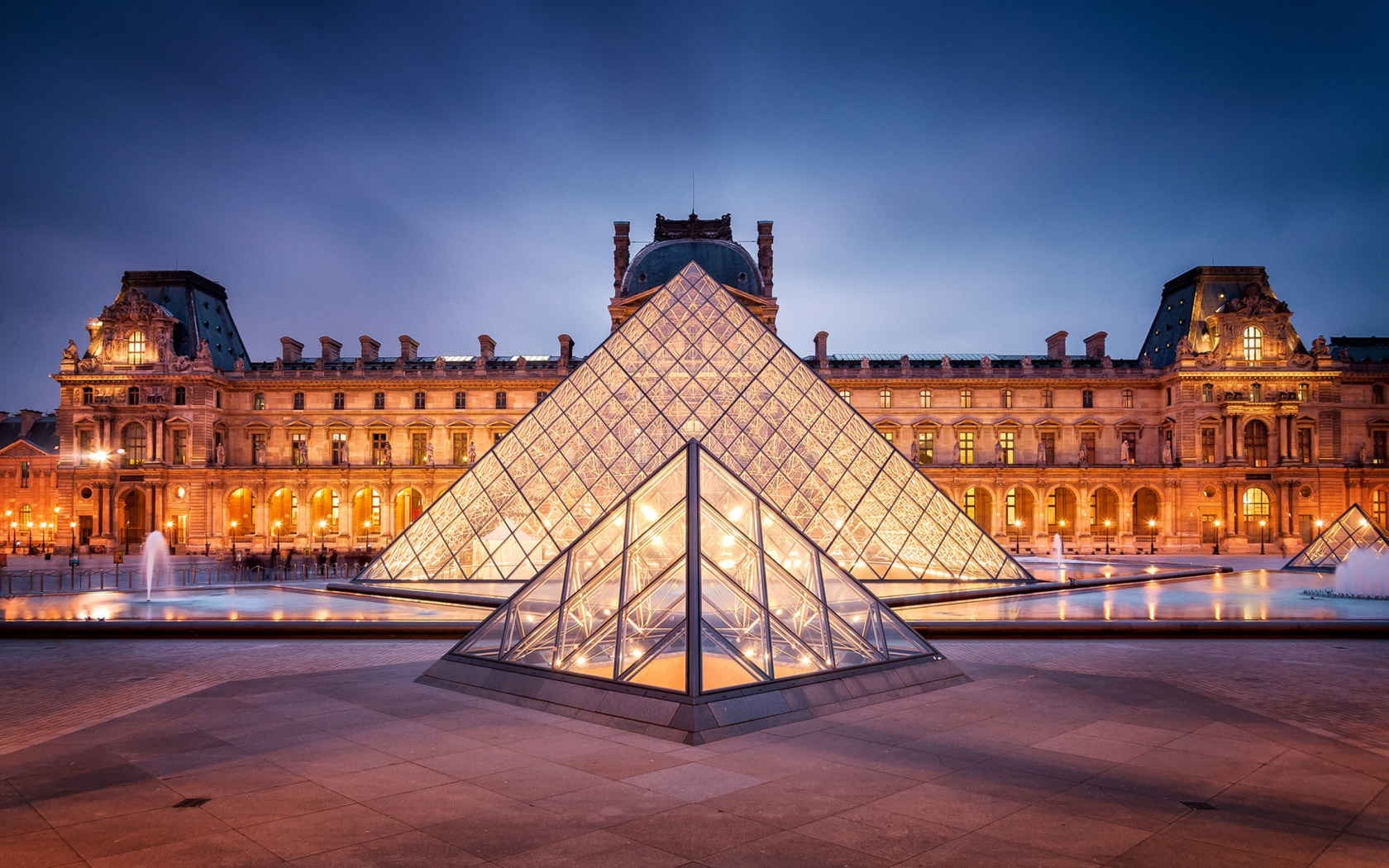 Fondo de pantalla Paris Louvre Museum 1680x1050