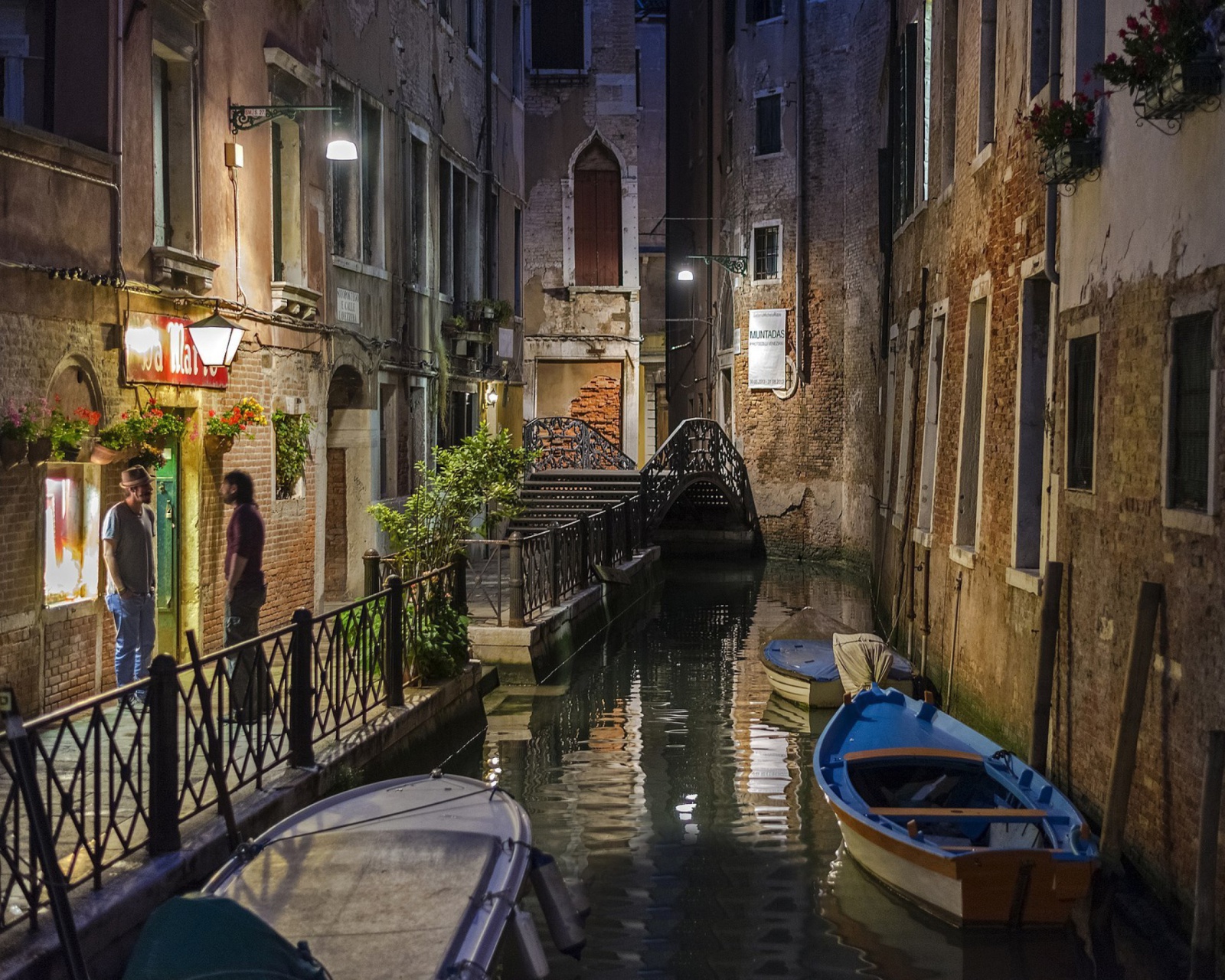 Das Night Venice Canals Wallpaper 1600x1280
