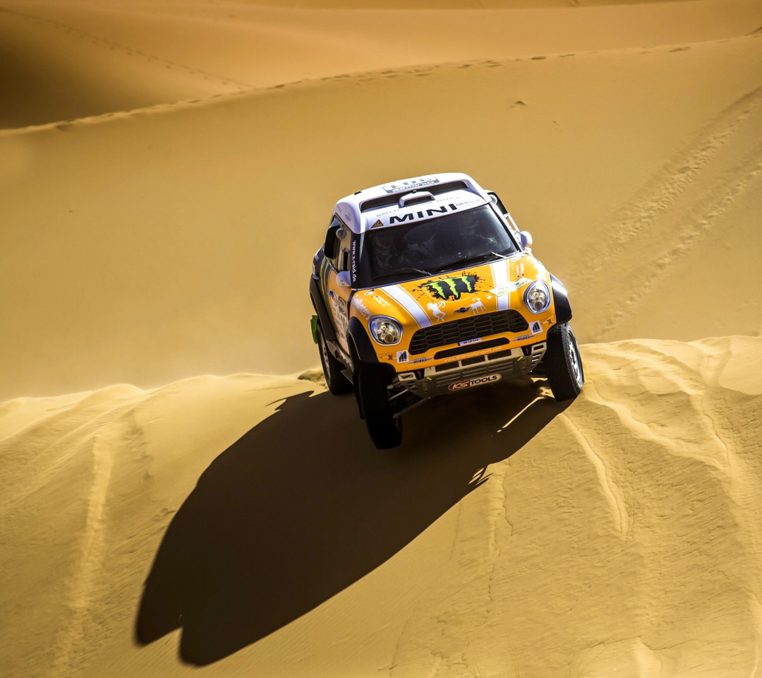 Обои Mini Cooper Countryman Dakar Rally 1080x960