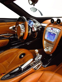 Pagani Huayra Interior screenshot #1 240x320