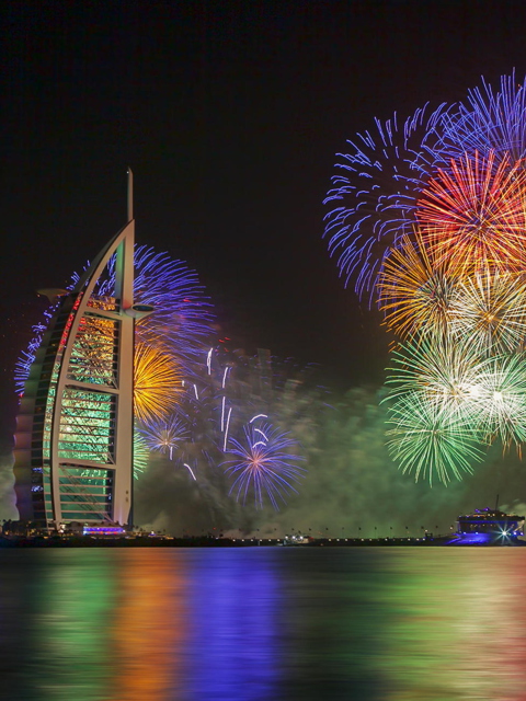 Fondo de pantalla Dubai Fireworks 480x640