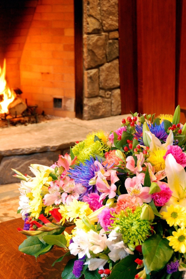 Bouquet Near Fireplace wallpaper 640x960