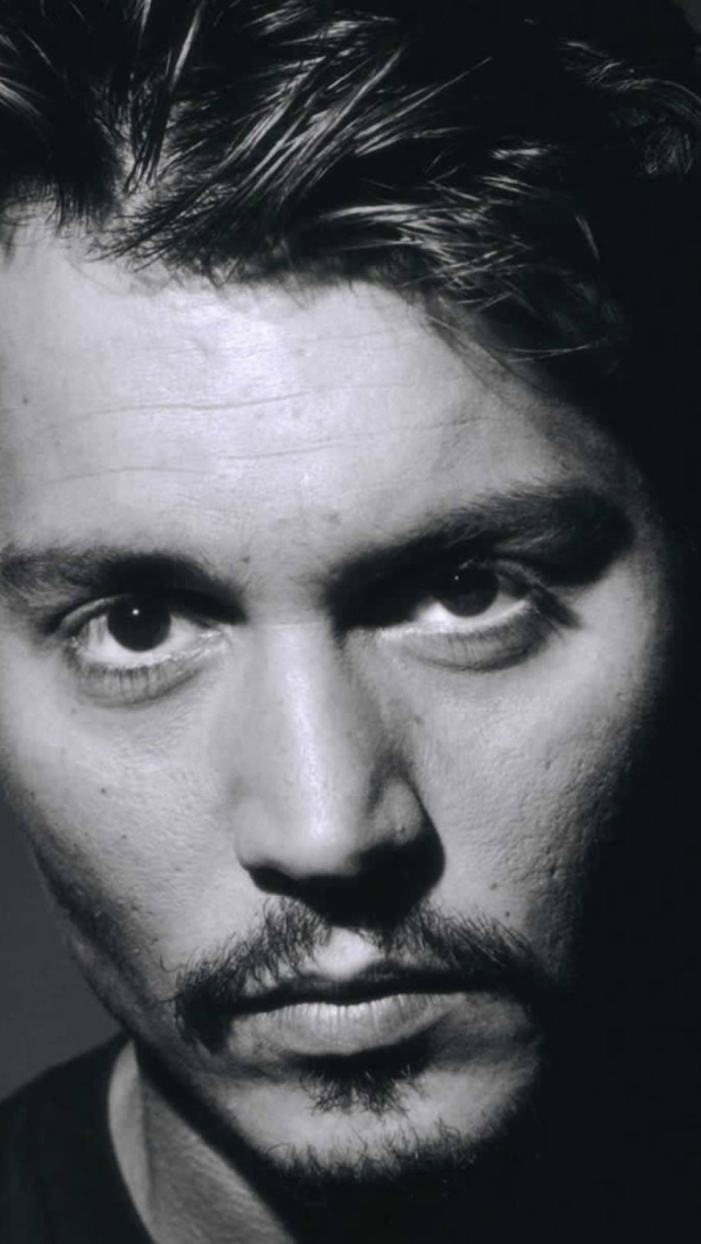 Johnny Depp Actor wallpaper 640x1136