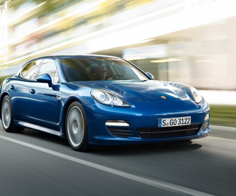 Das Porsche Panamera S Hybrid Wallpaper 480x400