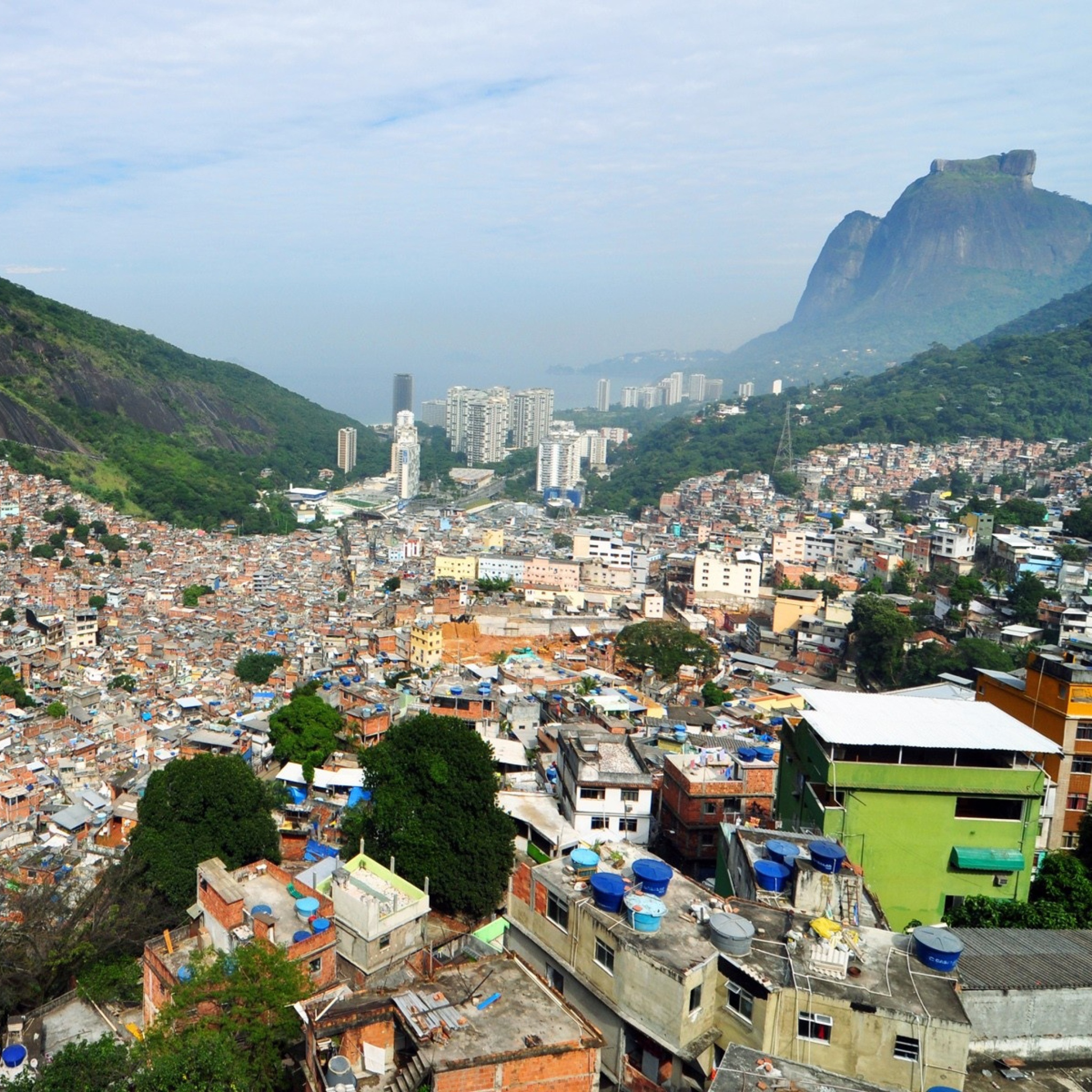 Sfondi Rio De Janeiro Slum 2048x2048