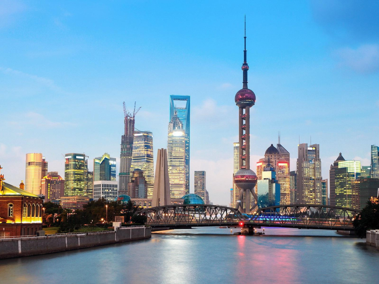Fondo de pantalla Shanghai Bund Waterfront Area 1280x960