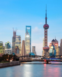 Fondo de pantalla Shanghai Bund Waterfront Area 128x160