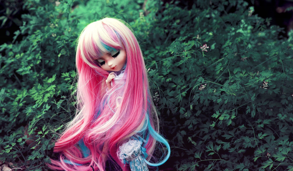 Screenshot №1 pro téma Doll With Pink Hair 1024x600