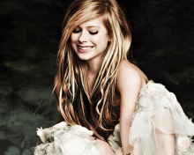 Das Avril Lavigne Wallpaper 220x176