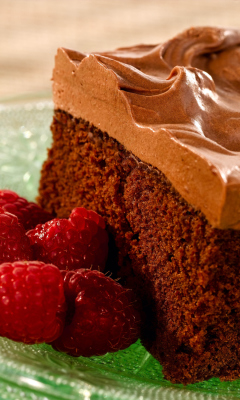 Mouth Watering Cake wallpaper 240x400