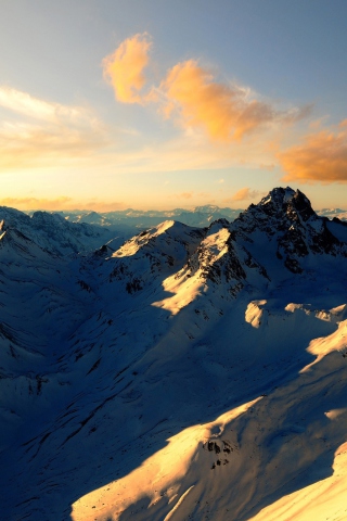 Fondo de pantalla Swiss Alps 320x480