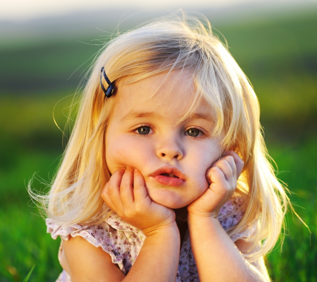 Das Cute Baby Girl Wallpaper 1080x960