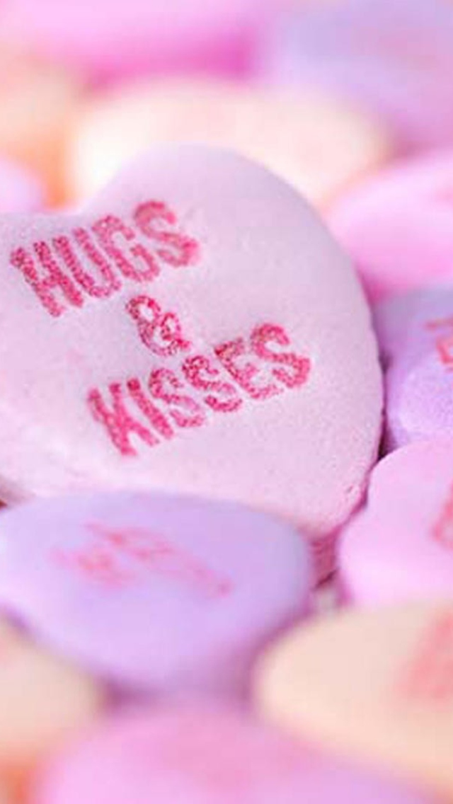 Обои Valentine Candies 640x1136