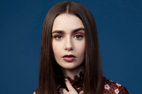 Screenshot №1 pro téma Lily Collins 480x320