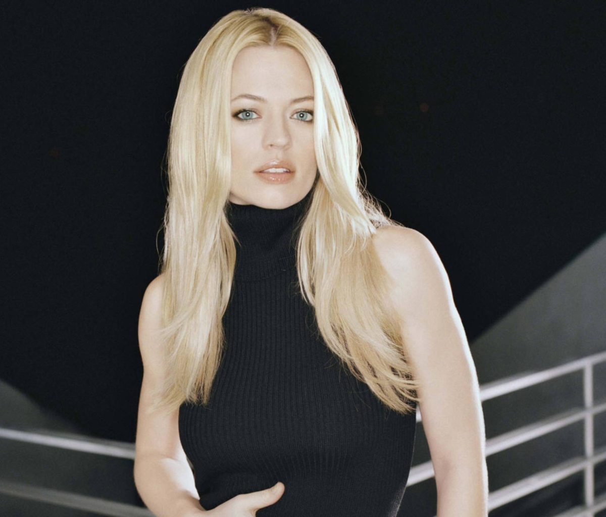 Das Jeri Ryan Wallpaper 1200x1024