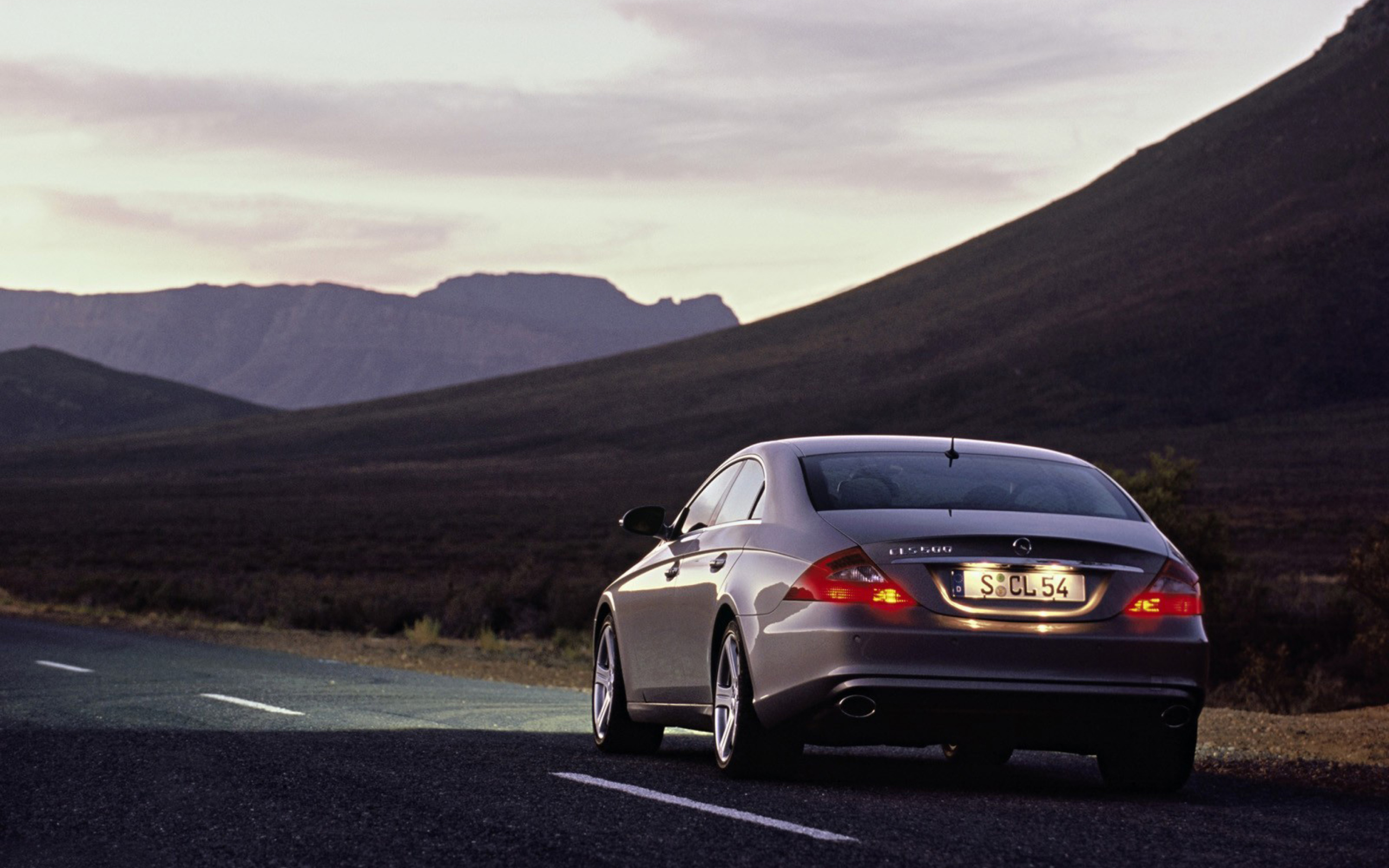 Mercedes CLS Class wallpaper 2560x1600