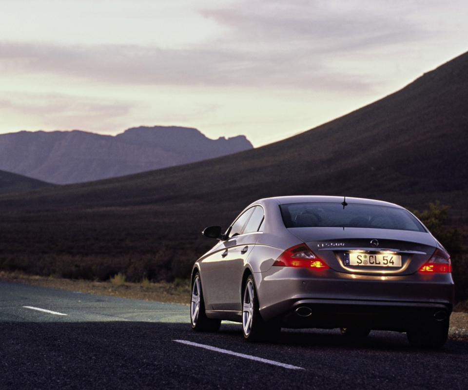 Das Mercedes CLS Class Wallpaper 960x800