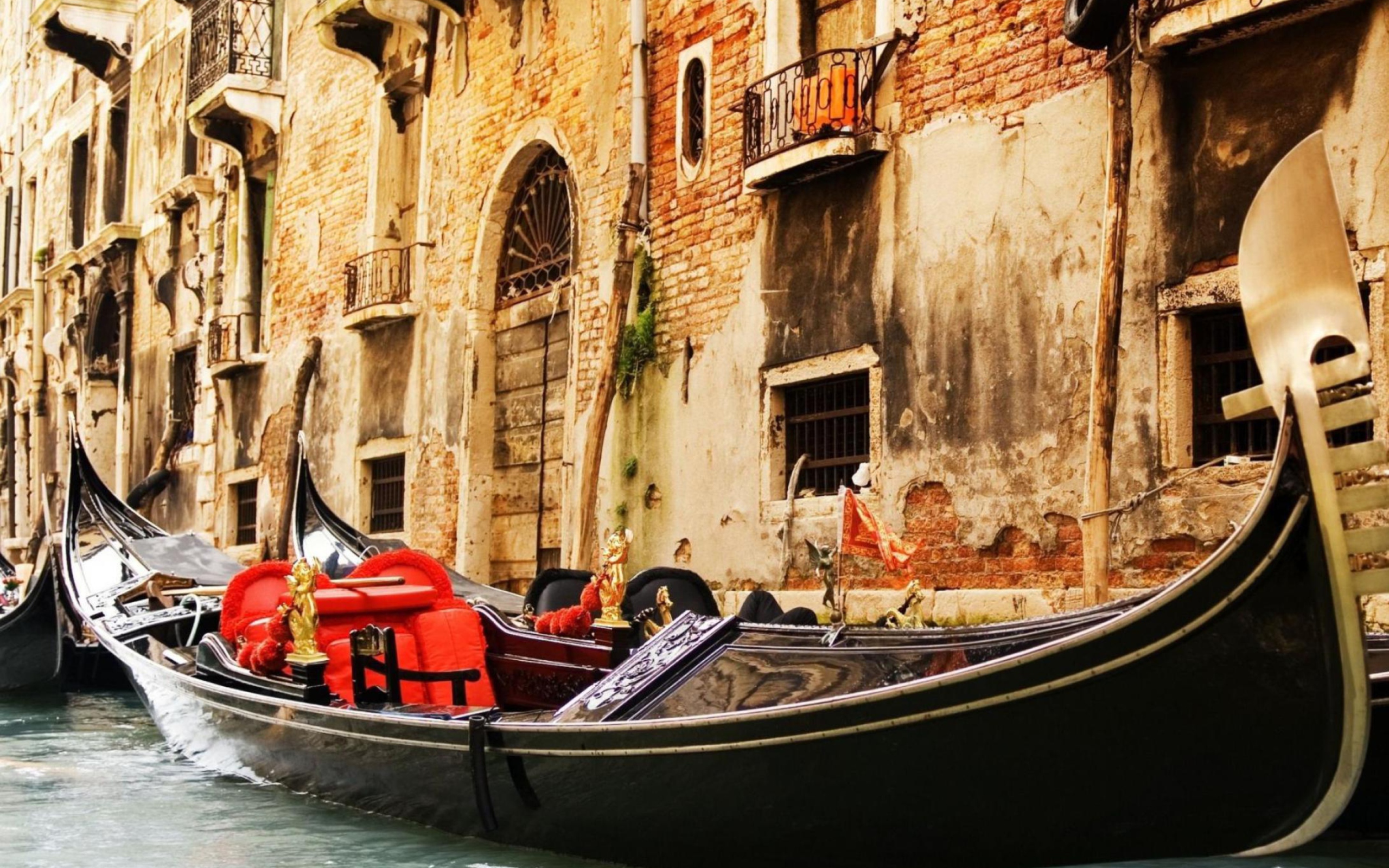 Sfondi Venice Gondola, Italy 2560x1600